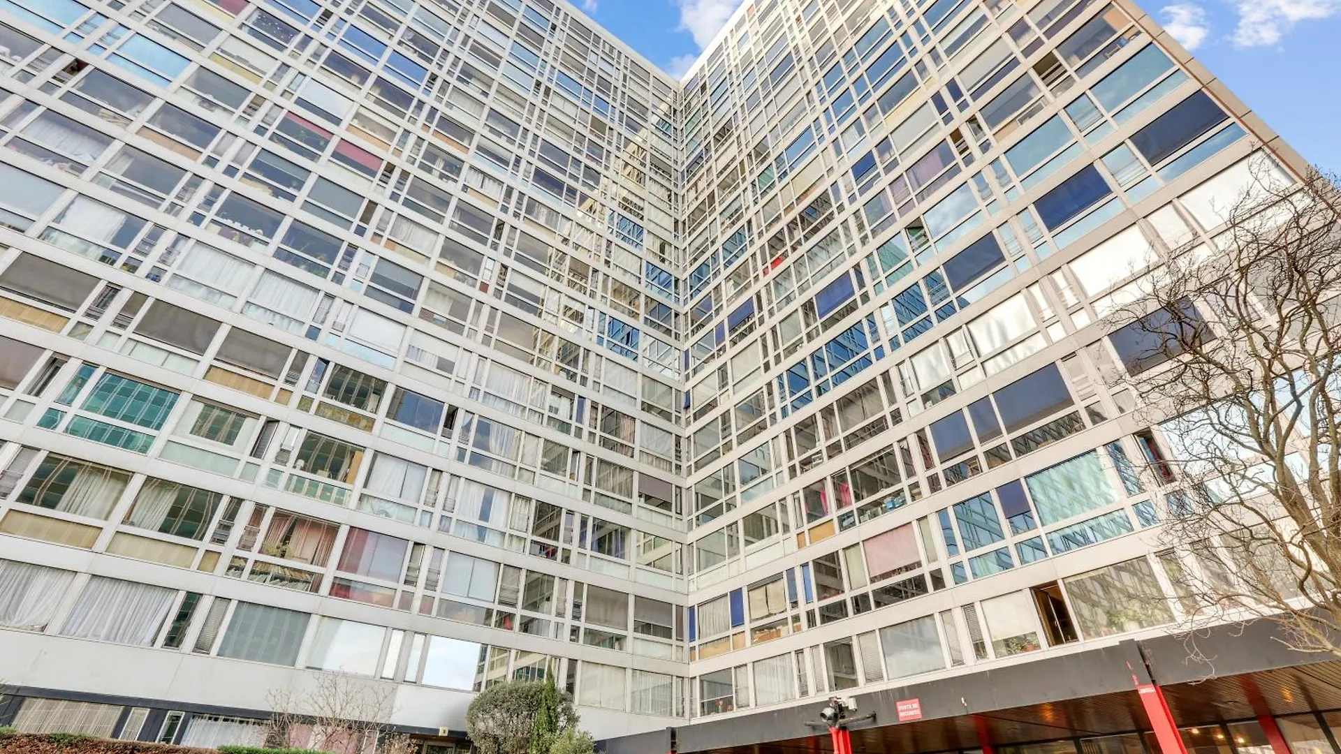 Luxury With Eiffel Tower View, 1 Min Metro, Parking *